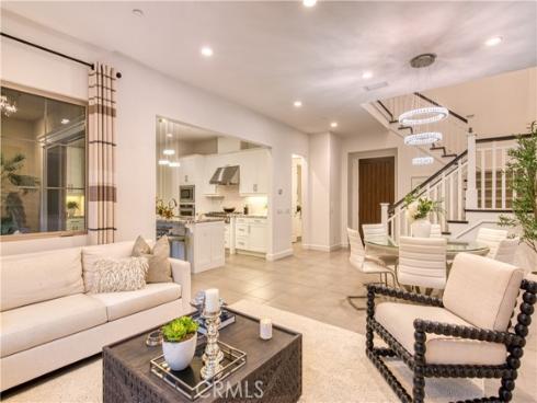 68 English Saddle , Irvine, CA