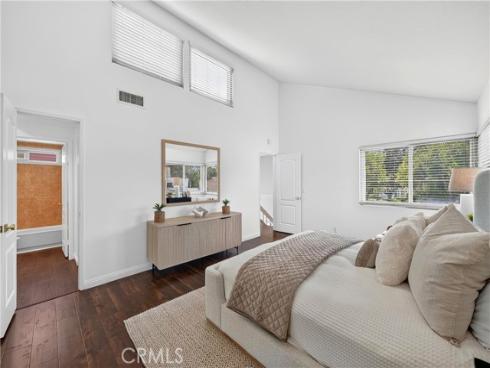 104  Navarre  , Irvine, CA