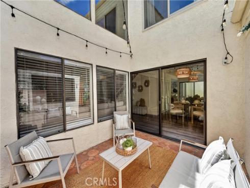 104  Navarre  , Irvine, CA