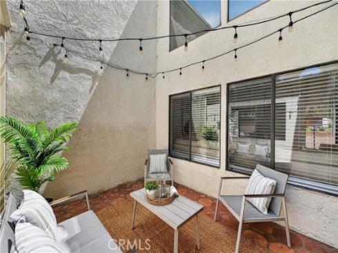 104  Navarre  , Irvine, CA