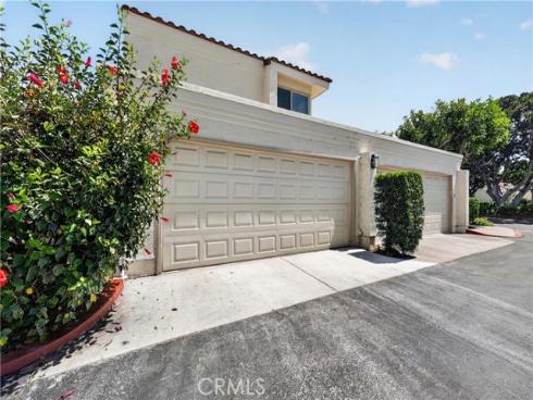 104  Navarre  , Irvine, CA
