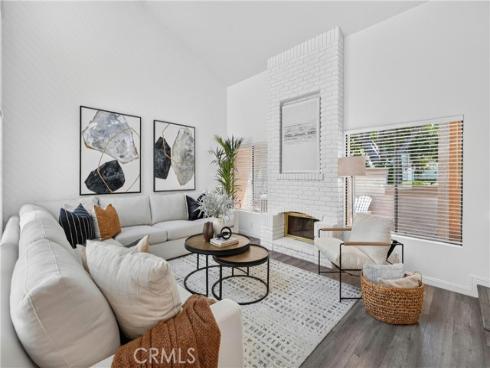 104  Navarre  , Irvine, CA