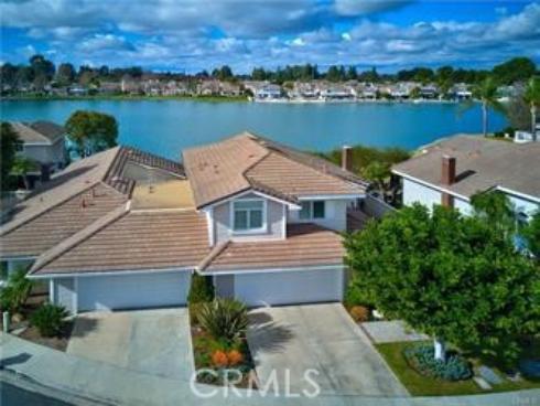70 Fairlake