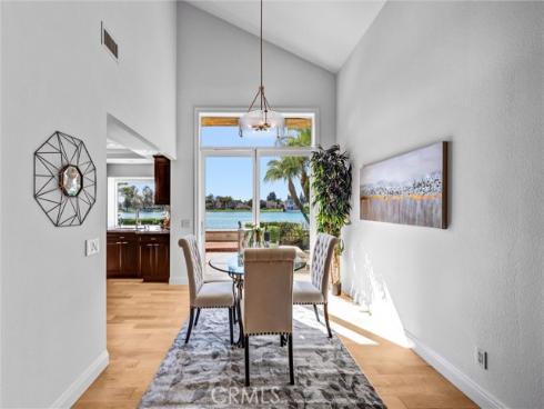 70 Fairlake , Irvine, CA