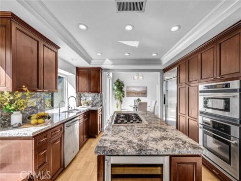 70 Fairlake , Irvine, CA