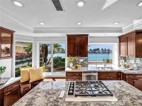 70 Fairlake , Irvine, CA