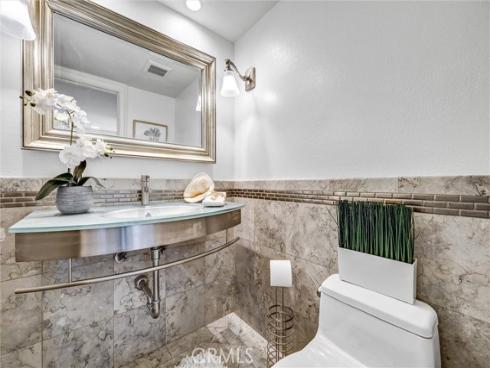 70 Fairlake , Irvine, CA