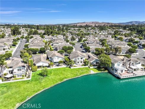 70 Fairlake , Irvine, CA