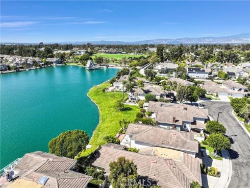 70 Fairlake , Irvine, CA