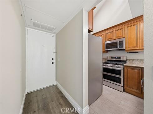 127  Lemon  , Irvine, CA