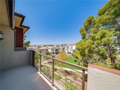 127  Biome  , Irvine, CA