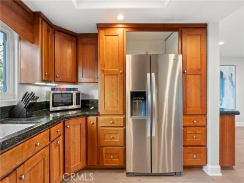 25  Lakeview  60 , Irvine, CA