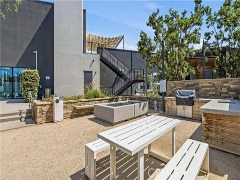 143 Fable , Irvine, CA