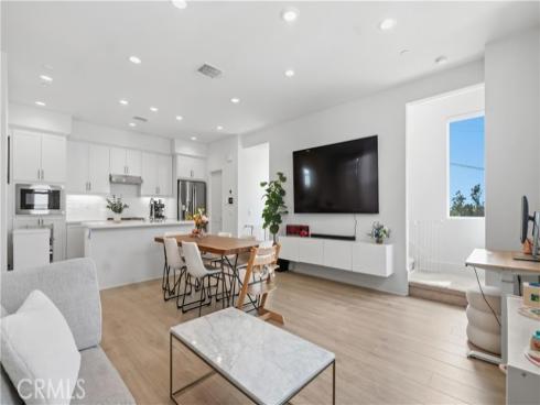 143 Fable , Irvine, CA
