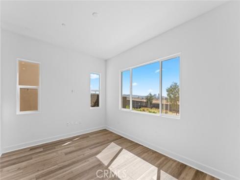 105 Moody , Irvine, CA