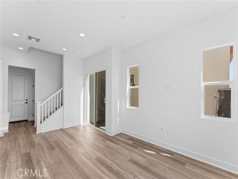 105 Moody , Irvine, CA