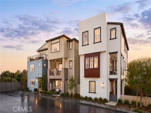 167 Moody , Irvine, CA