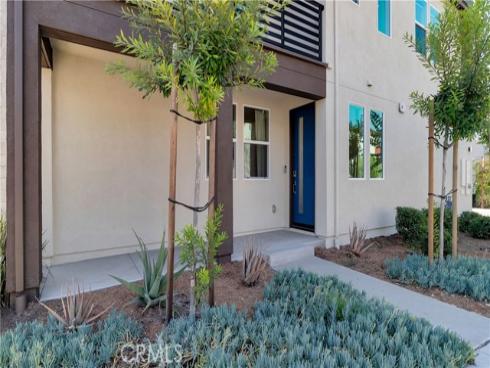 100 Tenor , Irvine, CA
