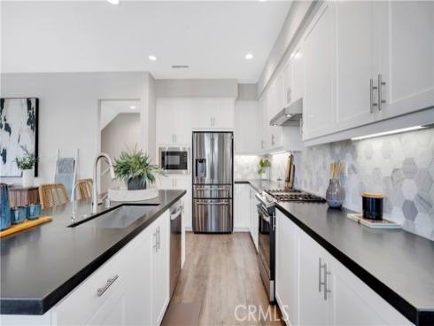 100 Tenor , Irvine, CA