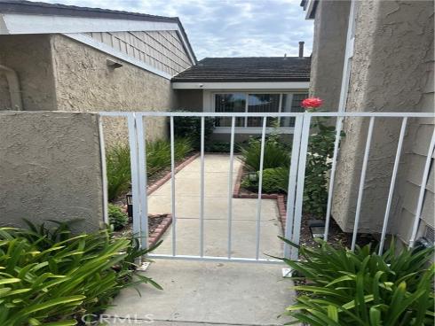 11  Beechwood  , Irvine, CA