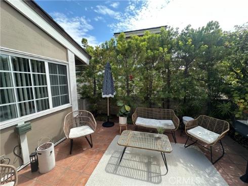 11  Beechwood  , Irvine, CA