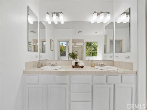 71 Sanctuary , Irvine, CA