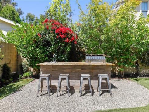 111 Bumblebee , Irvine, CA