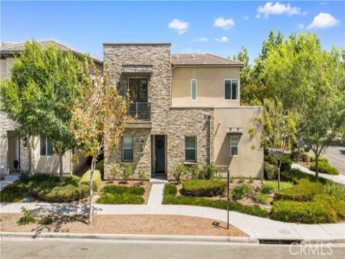 220  Follyhatch  , Irvine, CA