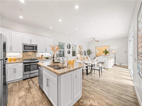220  Follyhatch  , Irvine, CA