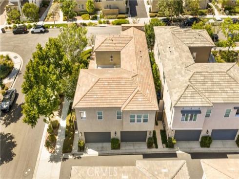 220  Follyhatch  , Irvine, CA
