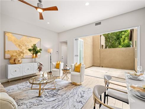 220  Follyhatch  , Irvine, CA