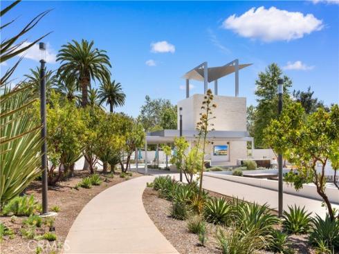 220  Follyhatch  , Irvine, CA