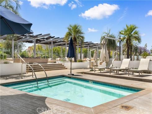220  Follyhatch  , Irvine, CA
