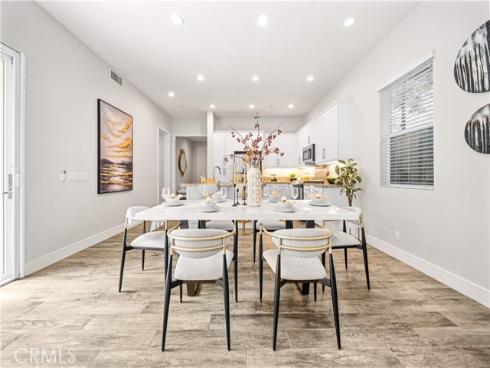 220  Follyhatch  , Irvine, CA