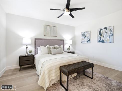 102 Millbrook , Irvine, CA