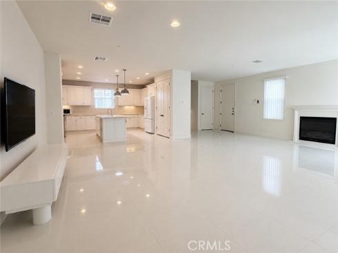 244 Desert Bloom , Irvine, CA