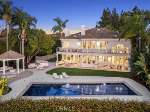 21  Chester  , Irvine, CA