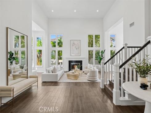 21  Chester  , Irvine, CA