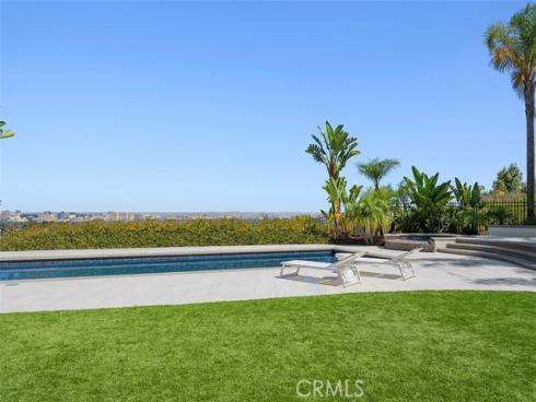 21  Chester  , Irvine, CA