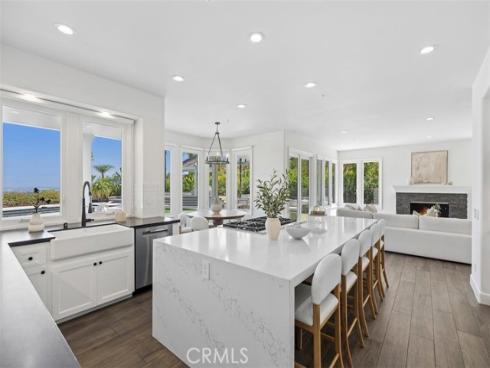 21  Chester  , Irvine, CA