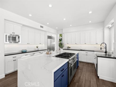 21  Chester  , Irvine, CA