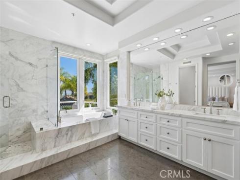 21  Chester  , Irvine, CA