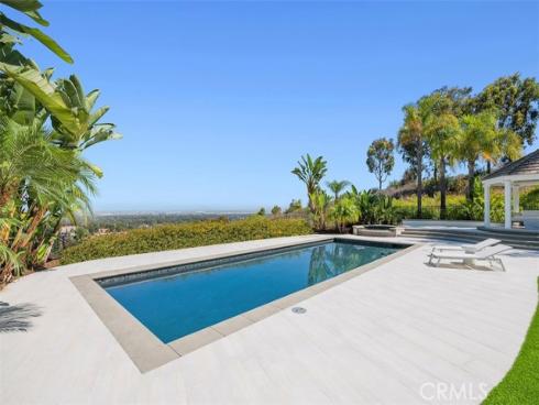 21  Chester  , Irvine, CA