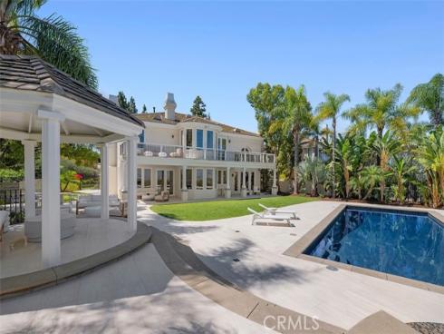 21  Chester  , Irvine, CA