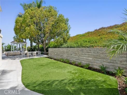 21  Chester  , Irvine, CA