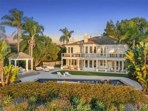 21  Chester  , Irvine, CA