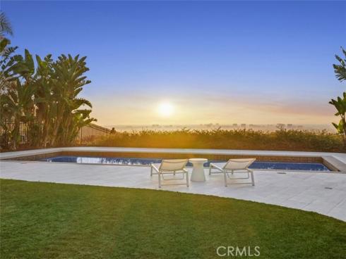 21  Chester  , Irvine, CA