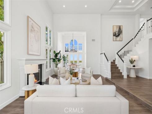 21  Chester  , Irvine, CA