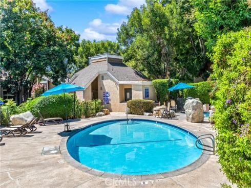 53 Streamwood , Irvine, CA