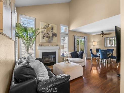 80 Almador , Irvine, CA